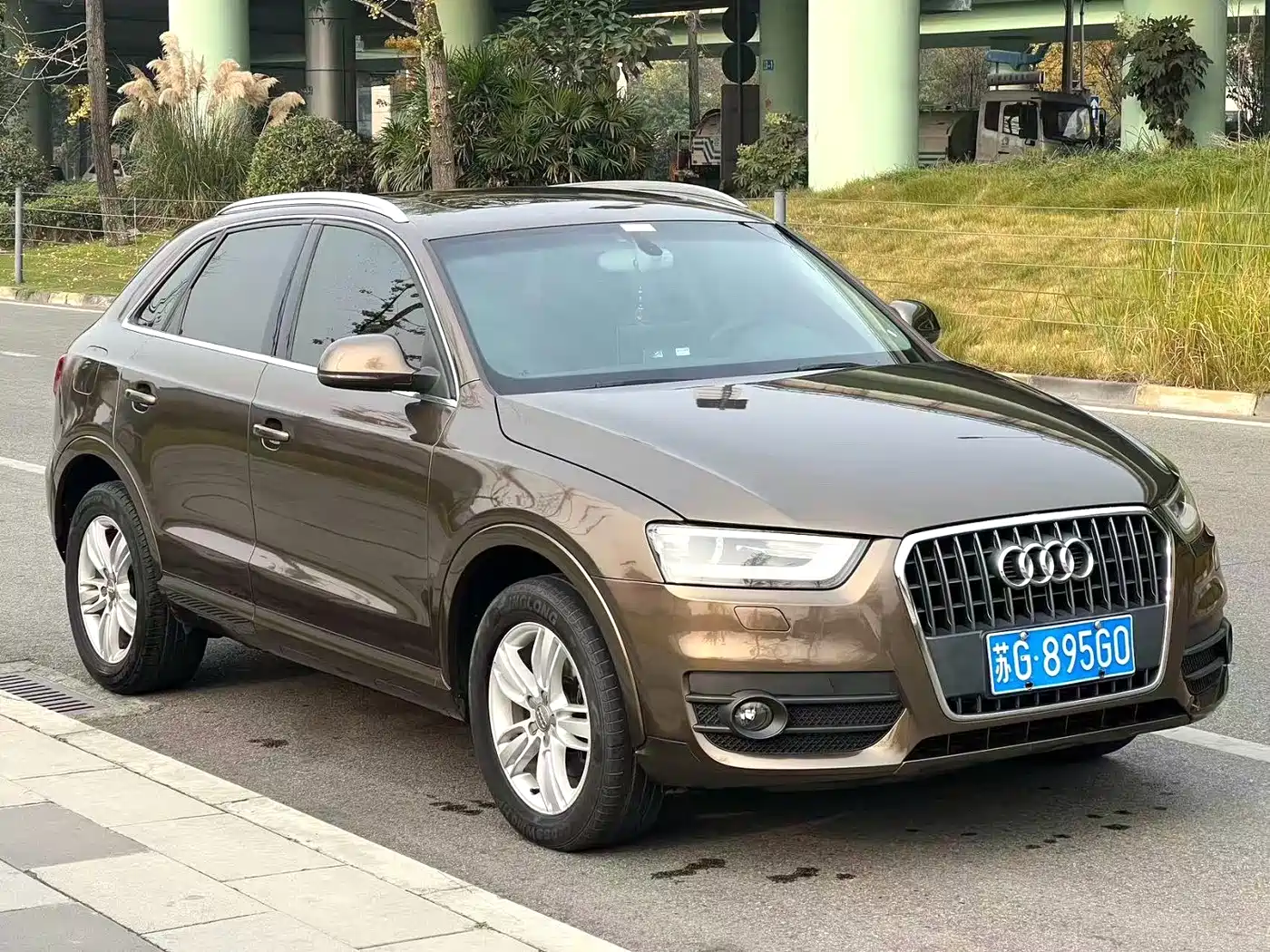 Audi Q3 2013 35 TFSI Comfort фото 3