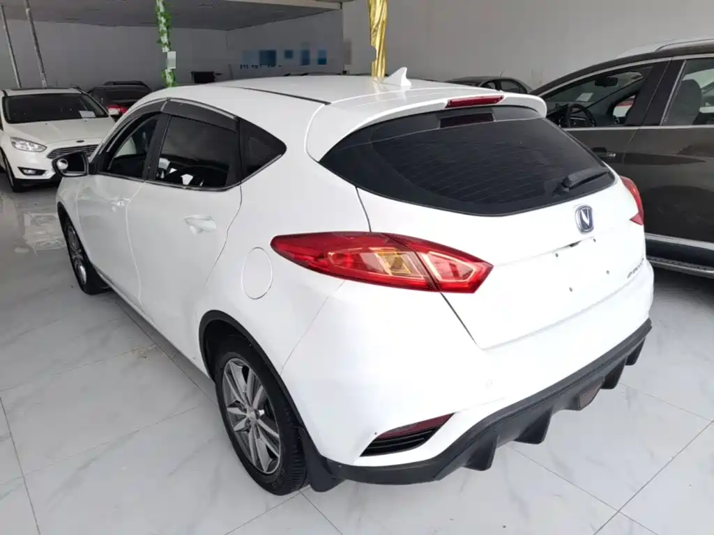 Changan Eado XT 2017 2016 1.6L Manual Stylish Cool Edition