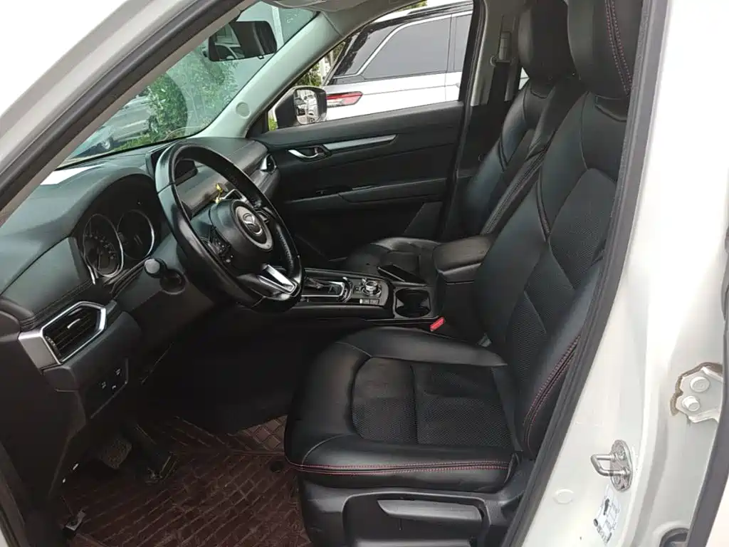 Фото 15 - Mazda CX-5