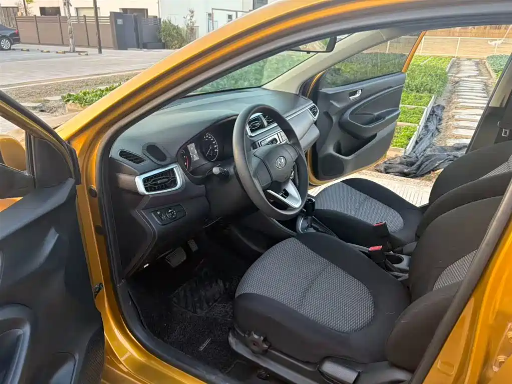 Hyundai Verna 2017 1.4L Auto Jump Edition (China V) фото 7