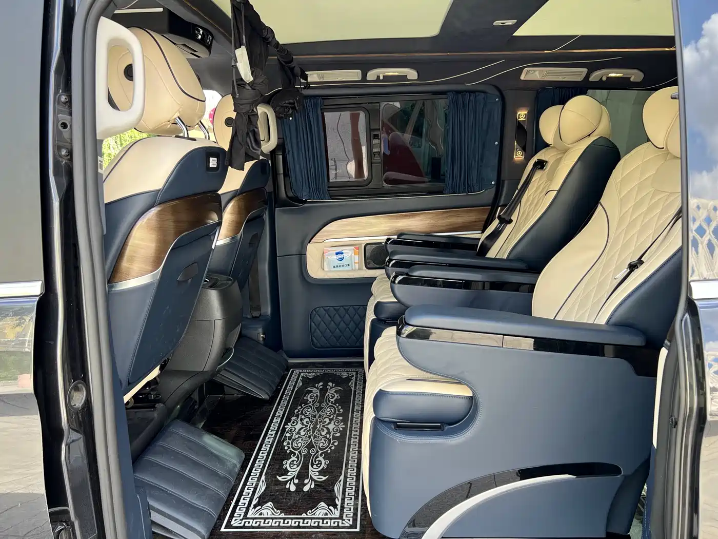 MERCEDES-BENZ V CLASS