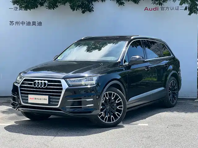 Audi Q7 2018 45 TFSI Technology — фото 1