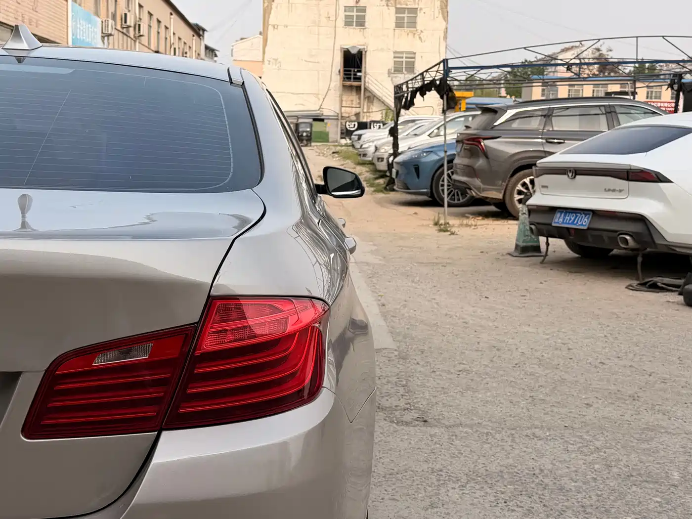 BMW 5 Series 2014 520Li Elegance фото 7