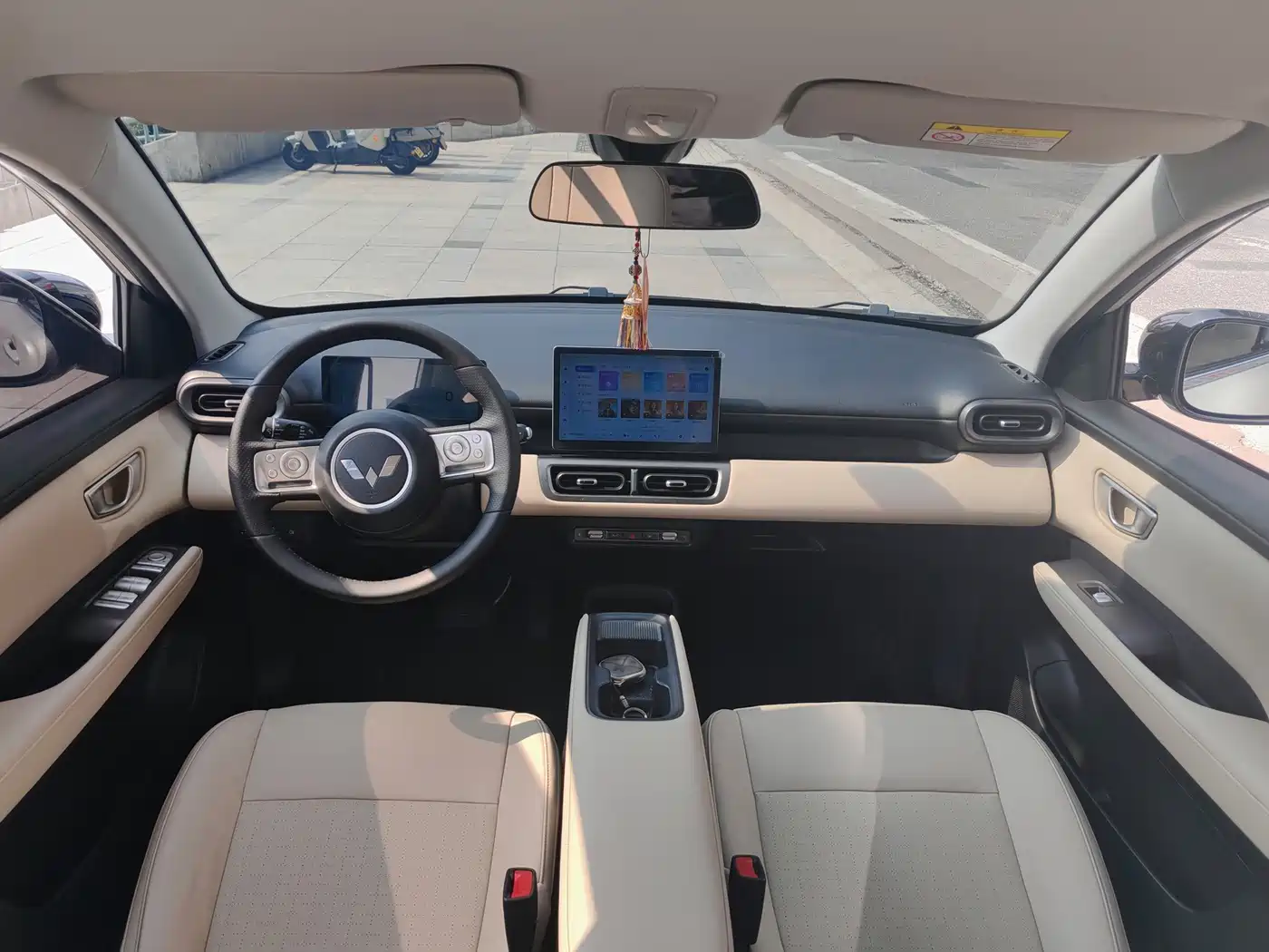 Wuling Motors Wuling Binguo PLUS 2025 2024 Model 330km 5-Seater