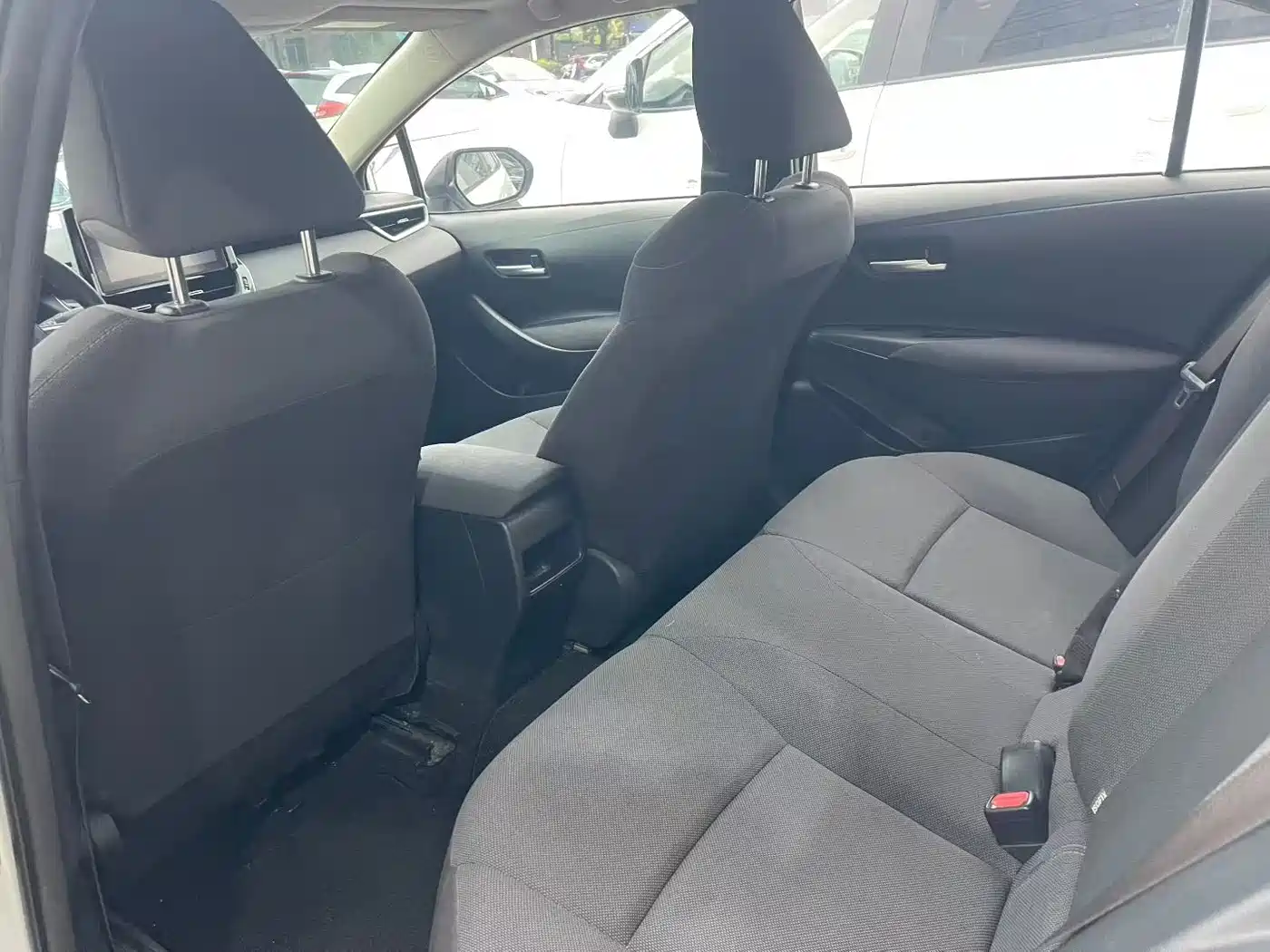 Toyota Corolla 2019 1.2T S-CVT GL-i Elite Edition фото 7