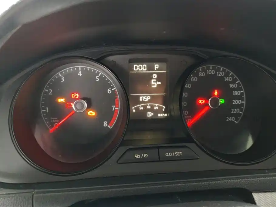 Volkswagen Lavida 2017 1.6L Automatic Trend Edition фото 14
