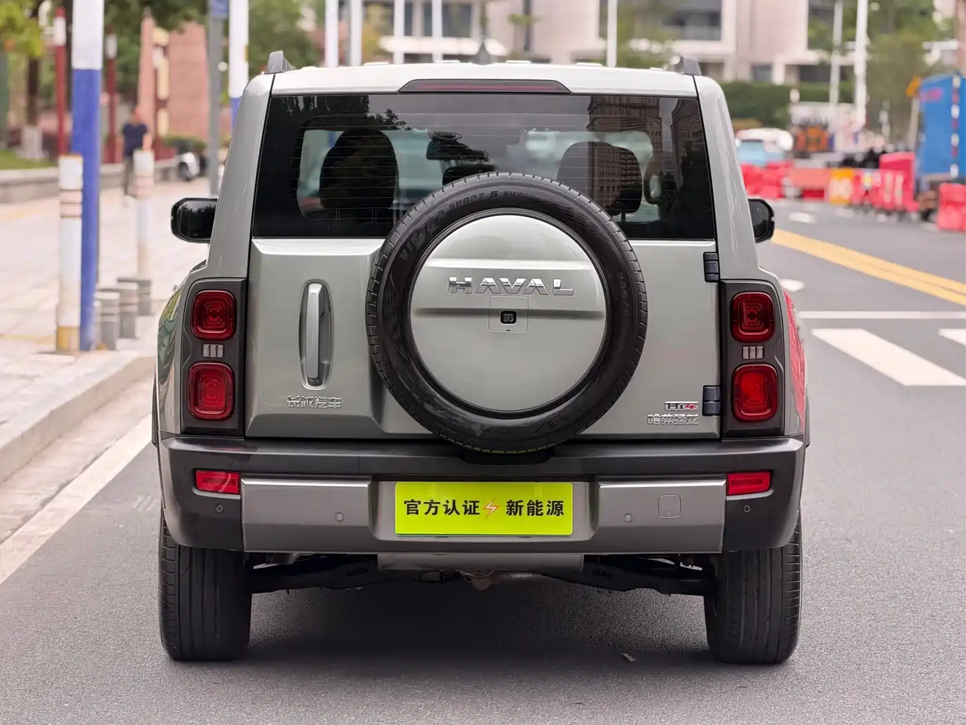 Haval Meng Long NEV 2023 Hi4 102 Explorer Edition фото 23