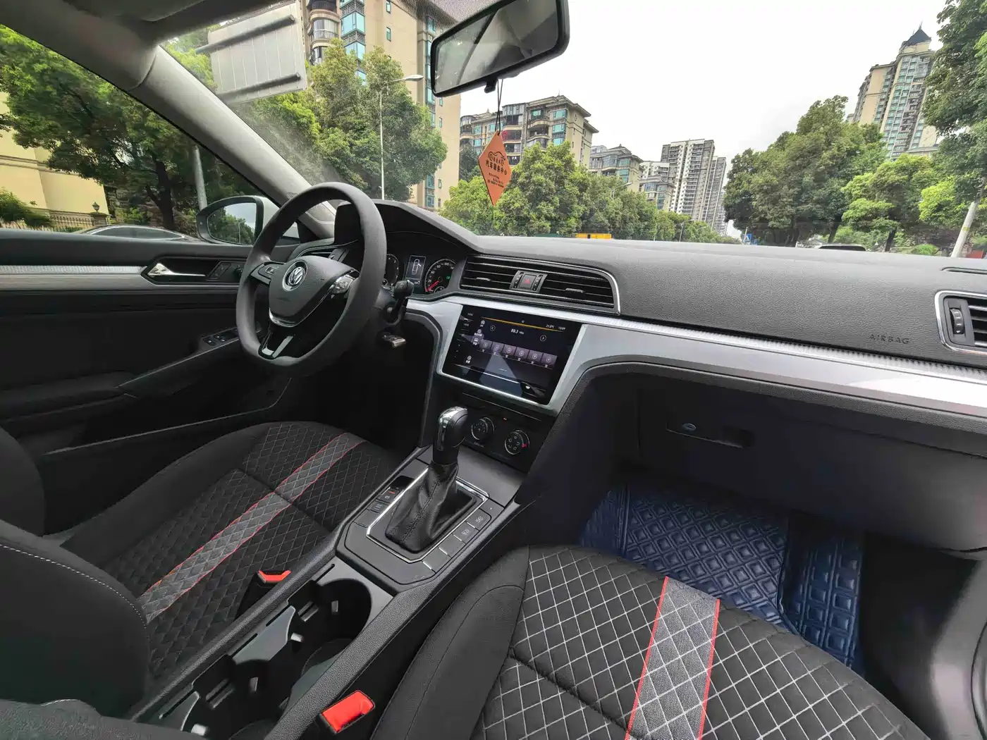 Volkswagen Lamando 2021 230TSI DSG Fashion Edition фото 10
