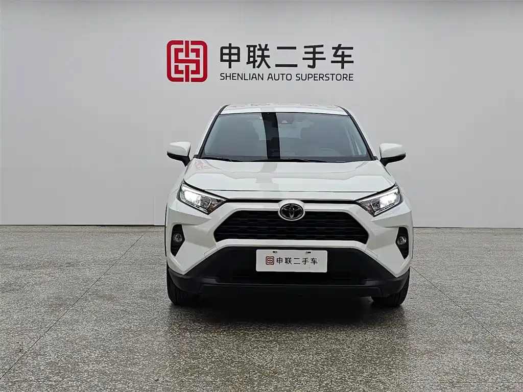 Toyota RAV4 Rongfang 2020 2.0L CVT 2WD Urban Edition фото 5