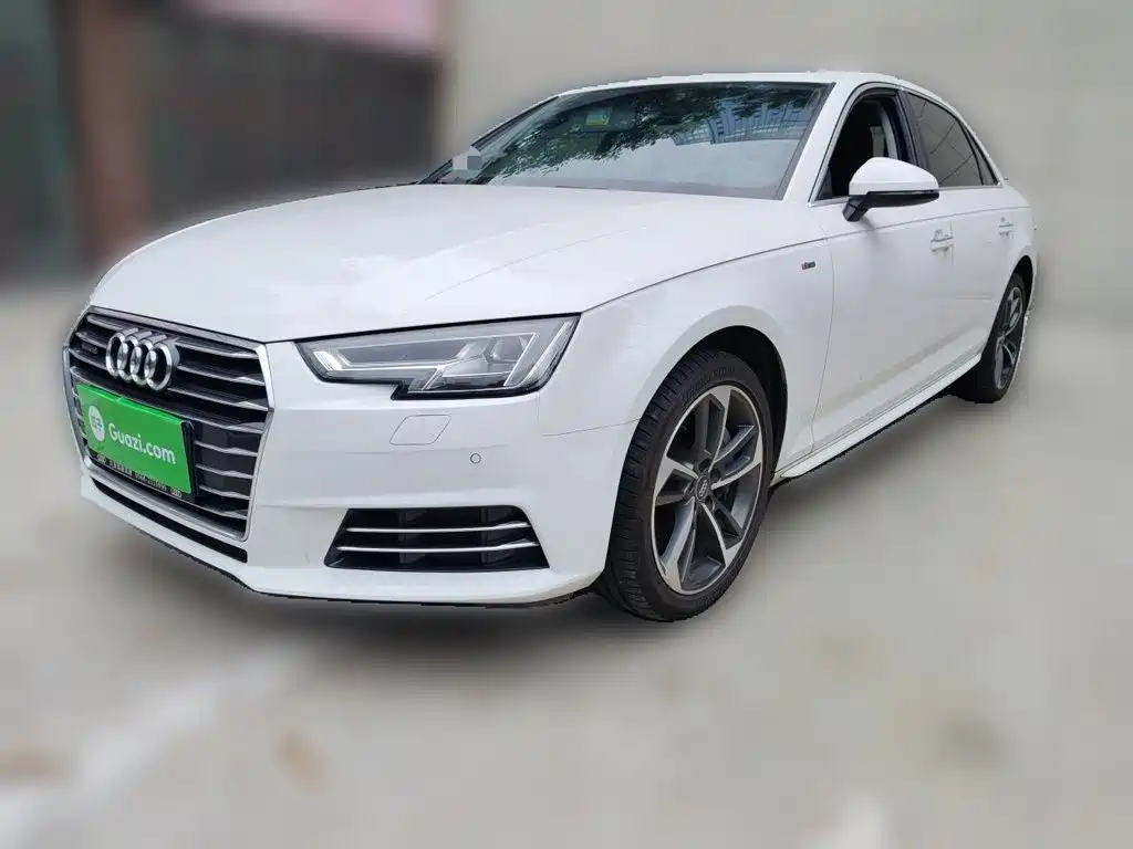 Photo 2 - Audi A4L