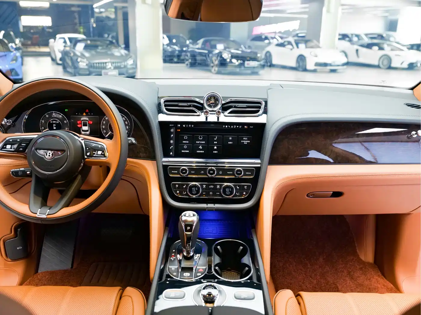 Bentley Bentayga 2026 2025 4.0T V8 Long Wheelbase Art Edition