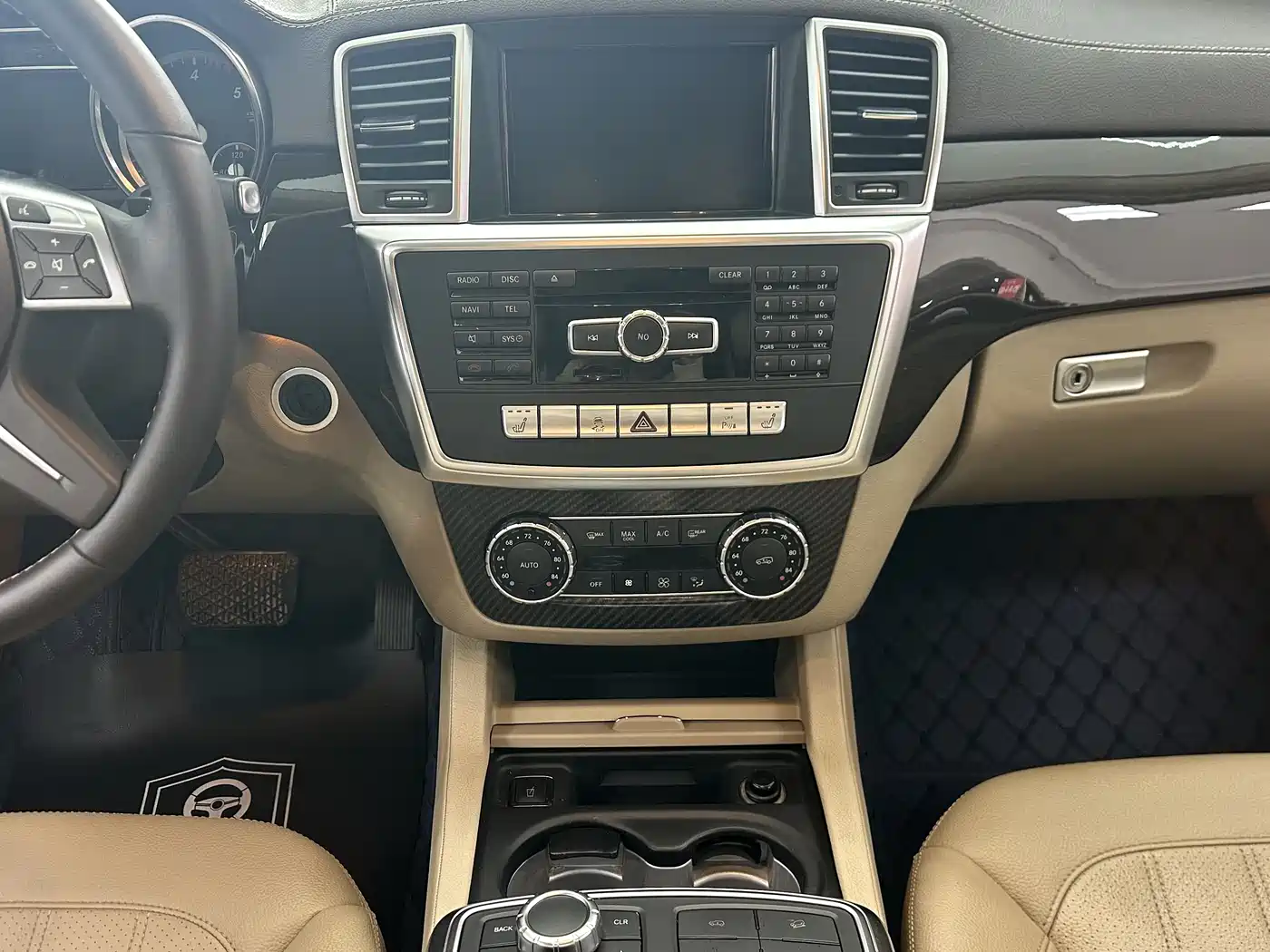 Mercedes-Benz GL-Class 2014 GL 350 CDI 4MATIC фото 18