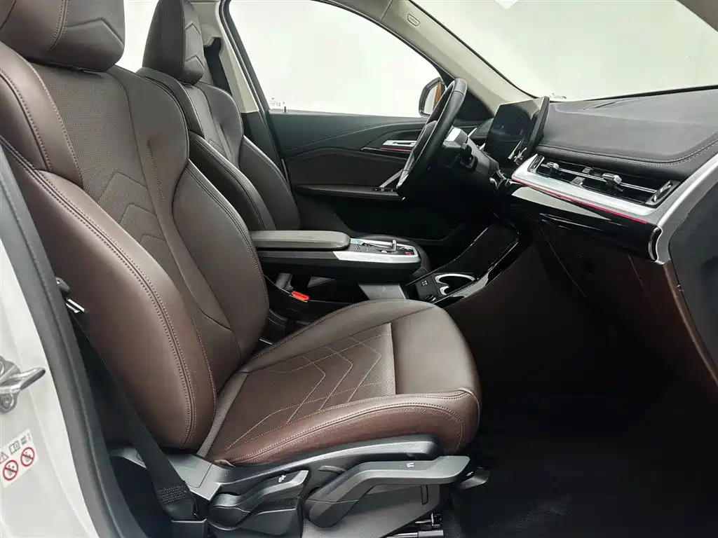 BMW X1 2023 sDrive20Li X Design Package фото 21