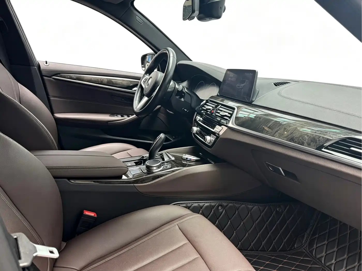 BMW 5 Series 2019 525Li M Sport Package фото 6