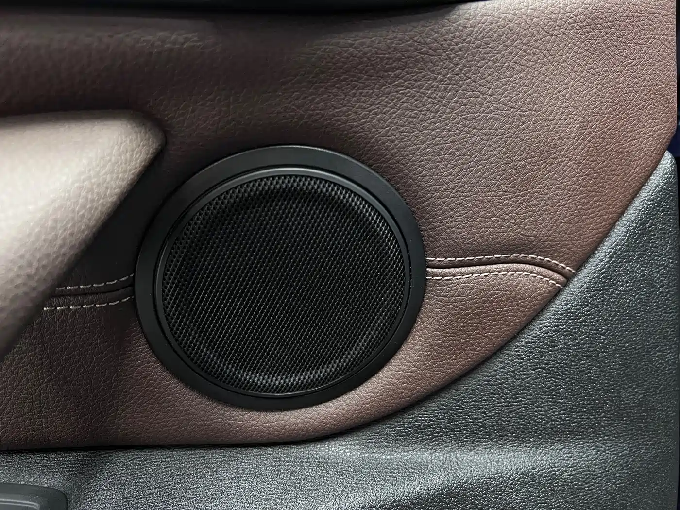 BMW X1 2020 sDrive20Li Fashion Model фото 15