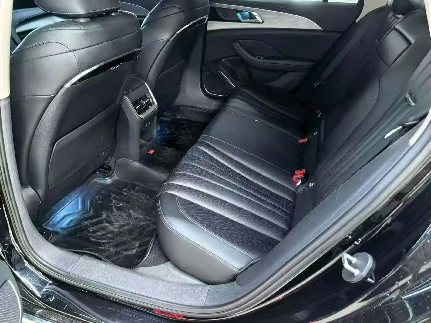 Hongqi H5 2023 1.5T DCT Smart Connect Flag Rhythm фото 6