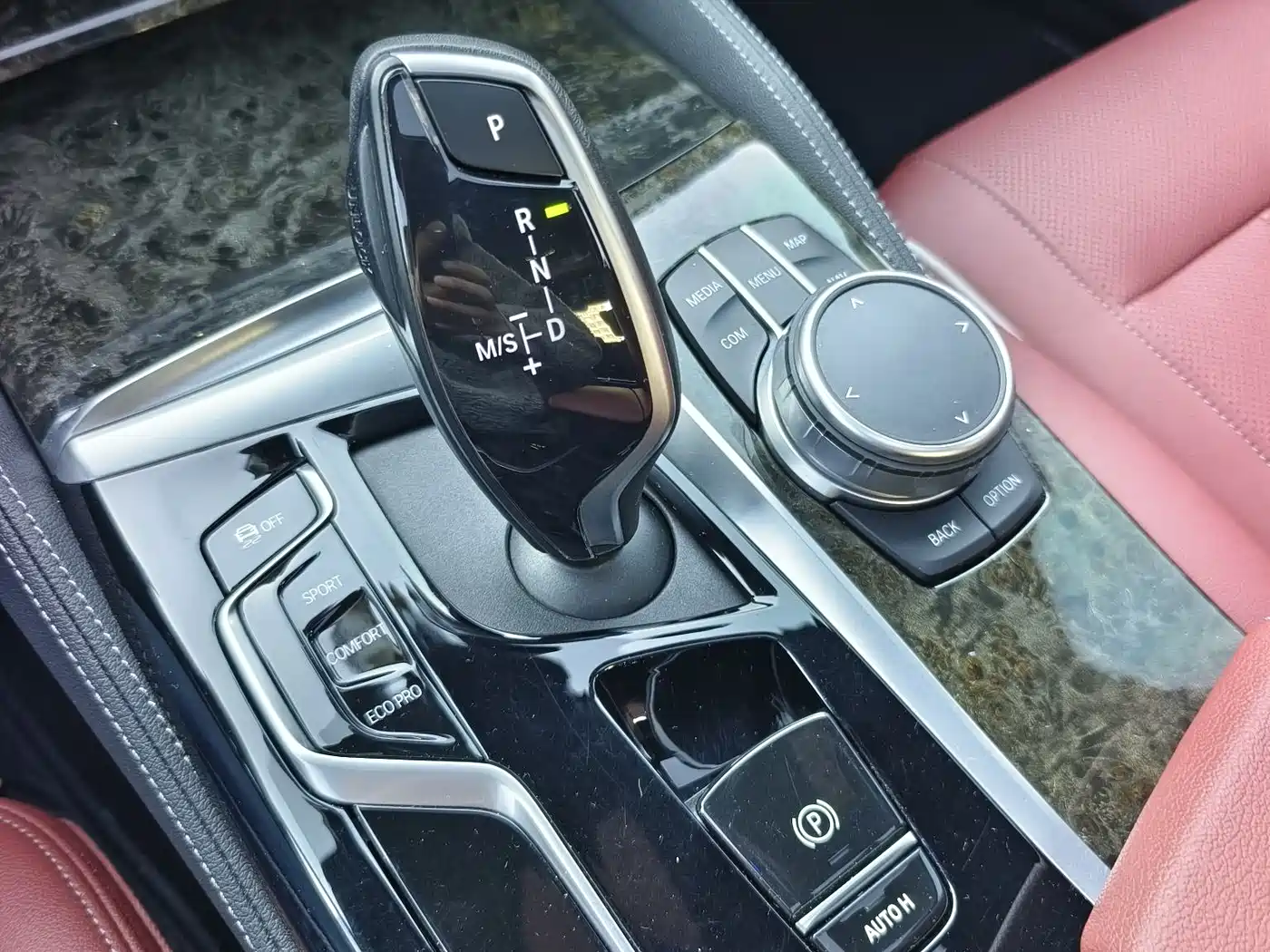 BMW 5 Series 2022 525Li M Sport Package фото 16