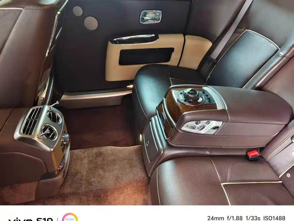Фото 4 - Rolls-Royce Ghost