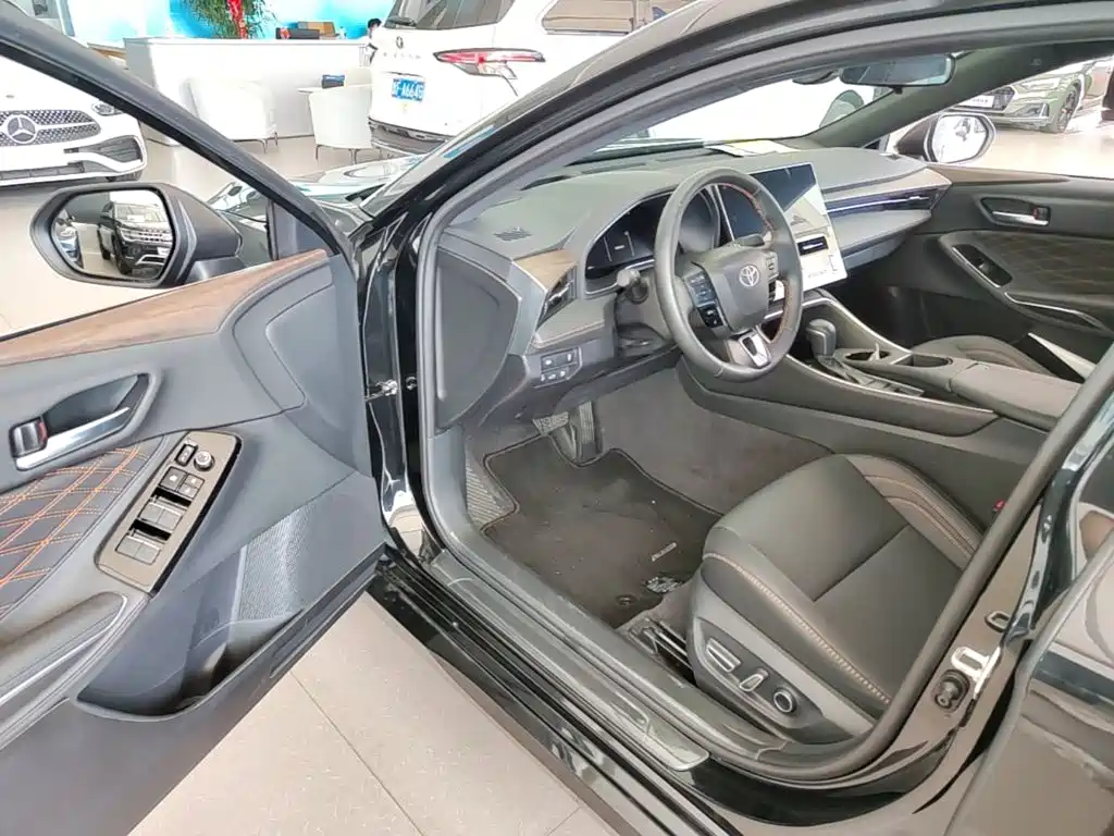 Toyota Avalon 2026 2024 Hybrid 2.0L Luxury Edition