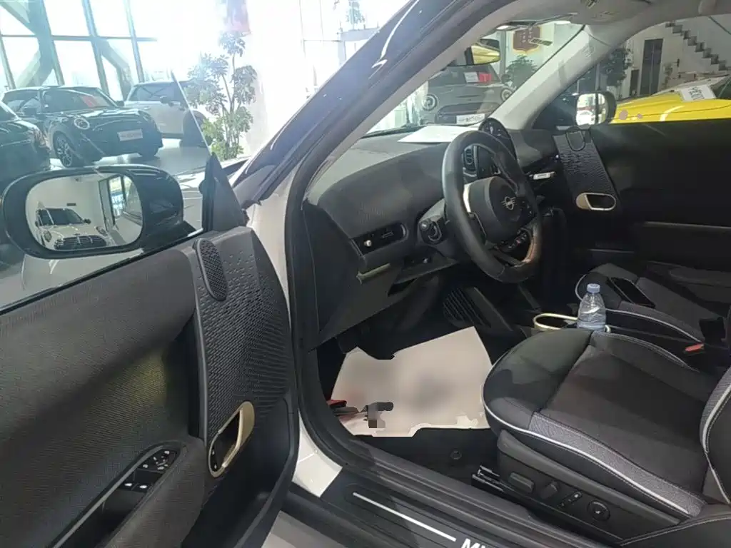 MINI Electric MINI COOPER 2024 2024 452km COOPER SE Artist