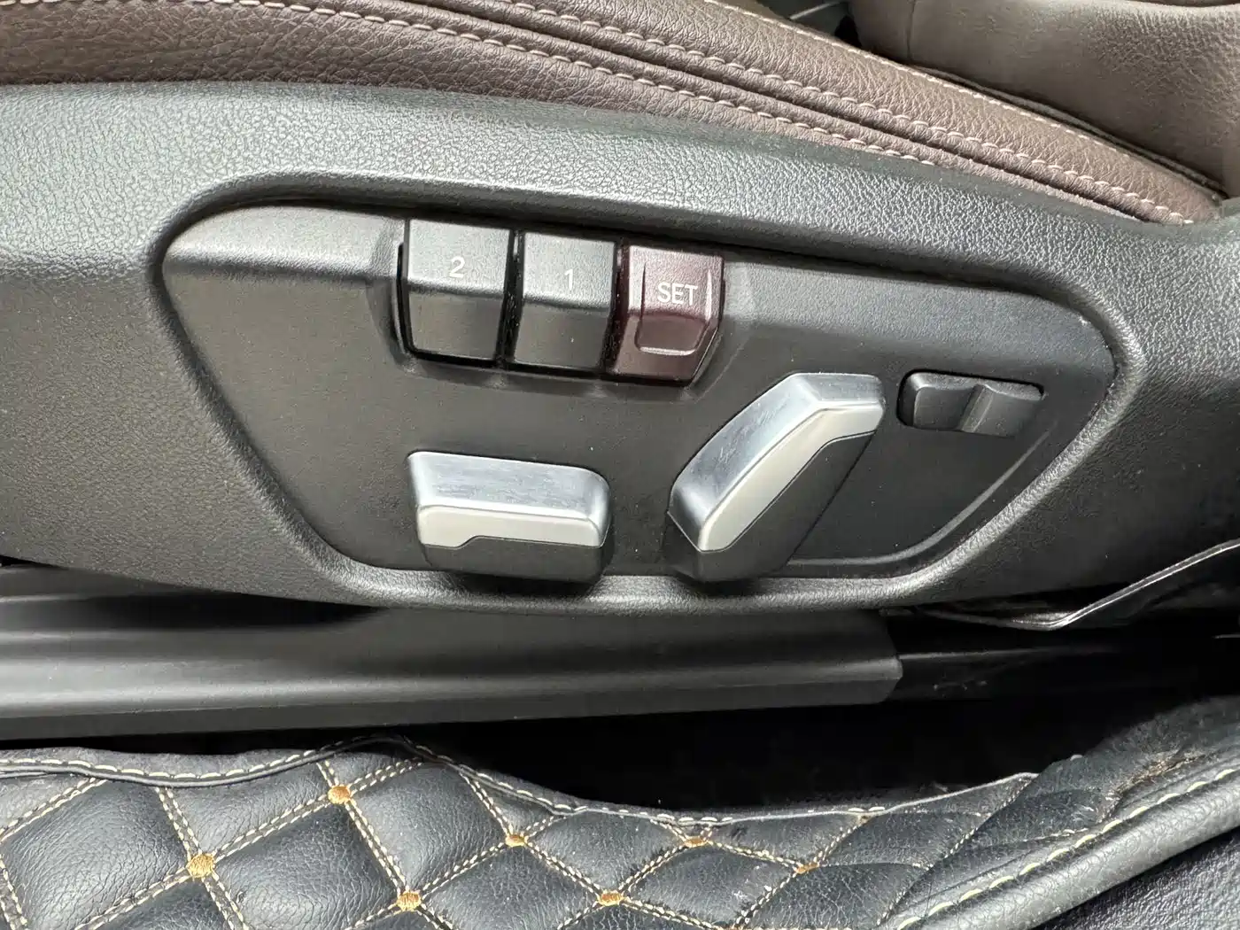 BMW X1 2021 sDrive20Li Fashion фото 9