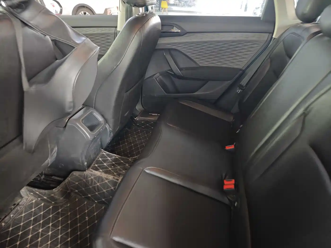 Volkswagen Tharu 2019 Model 280TSI 2WD Trend Edition China V фото 6