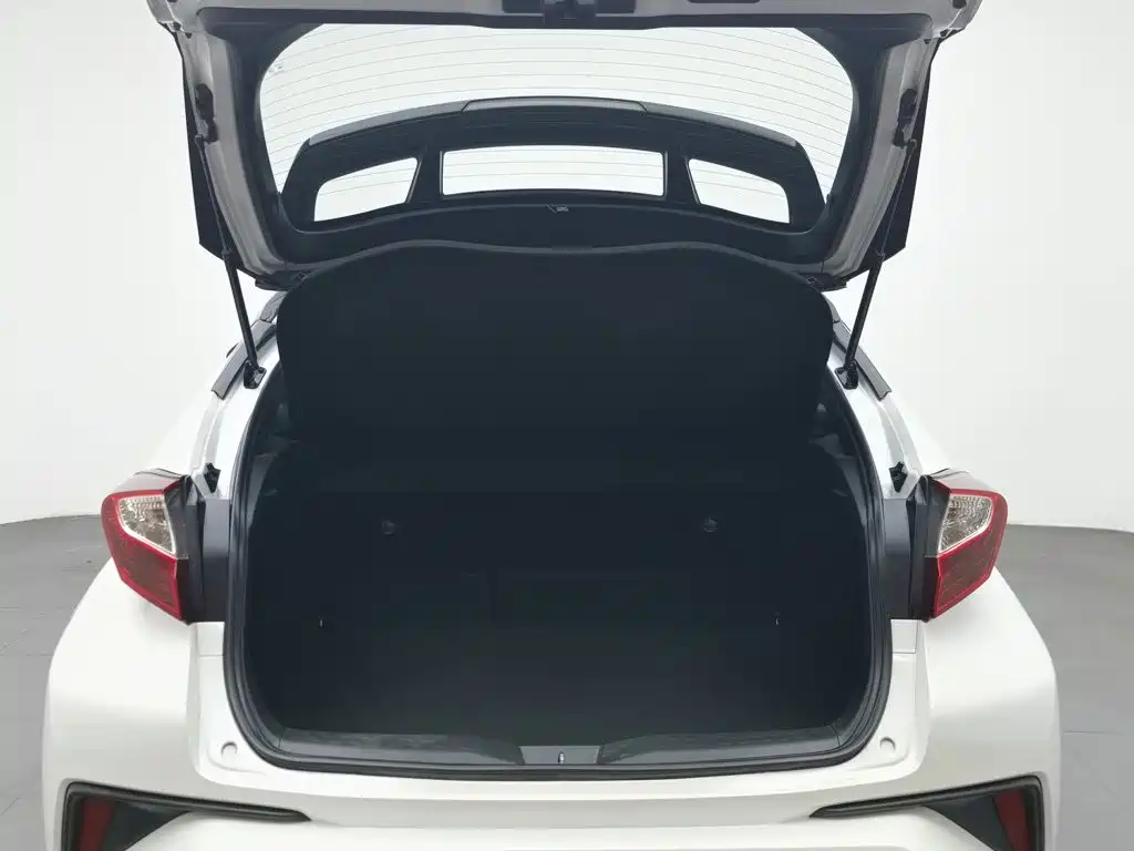Toyota C-HR, миниатюра 16