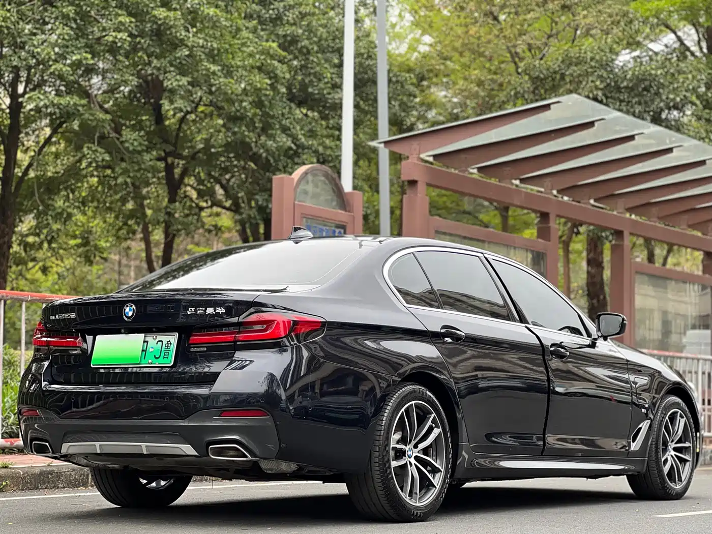 BMW 5 SERIES NEW ENERGY