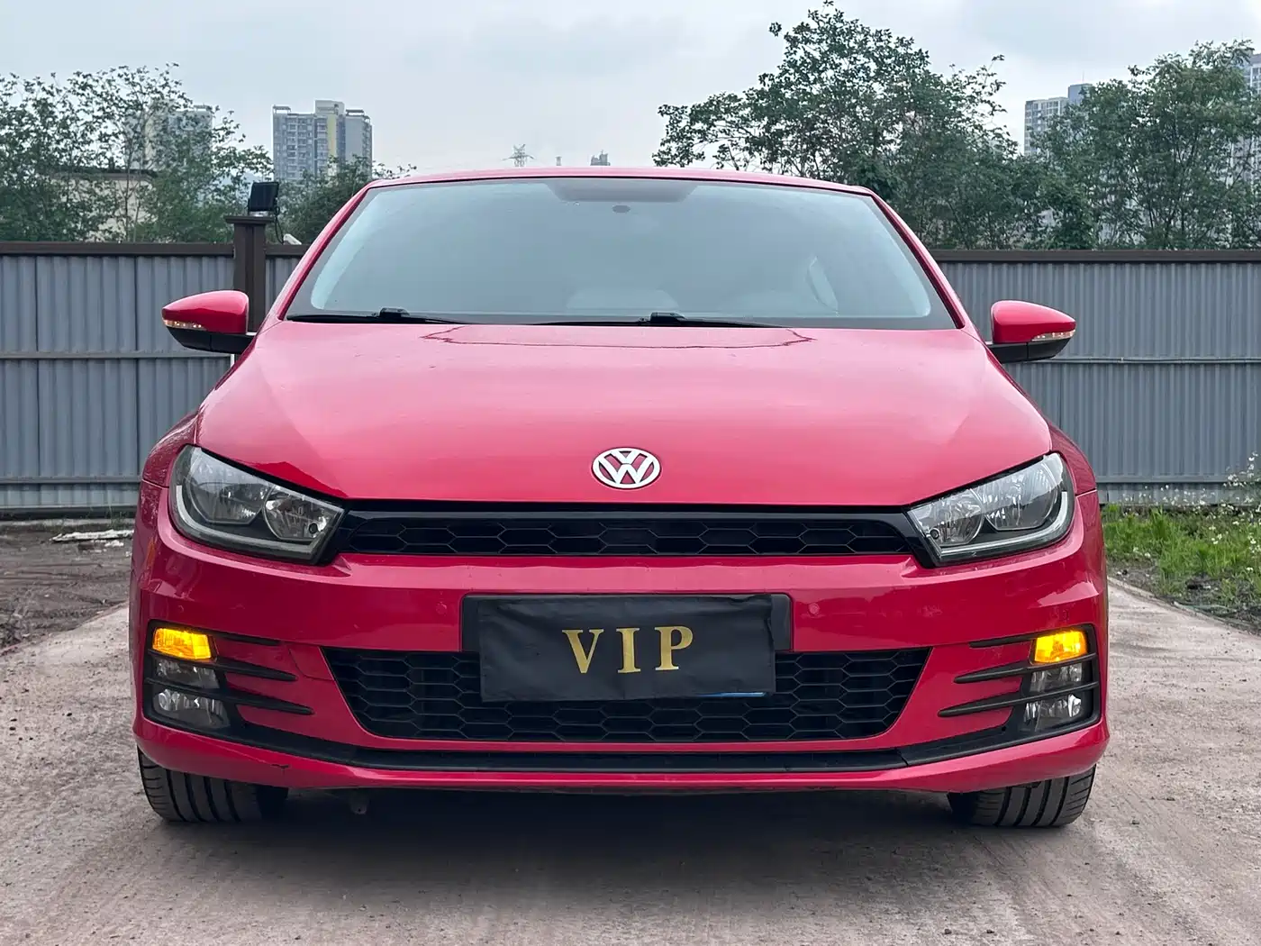 Volkswagen Scirocco 2015 1.4TSI Trend Edition фото 3