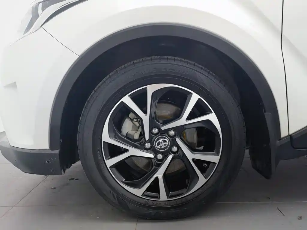 Toyota C-HR, миниатюра 17