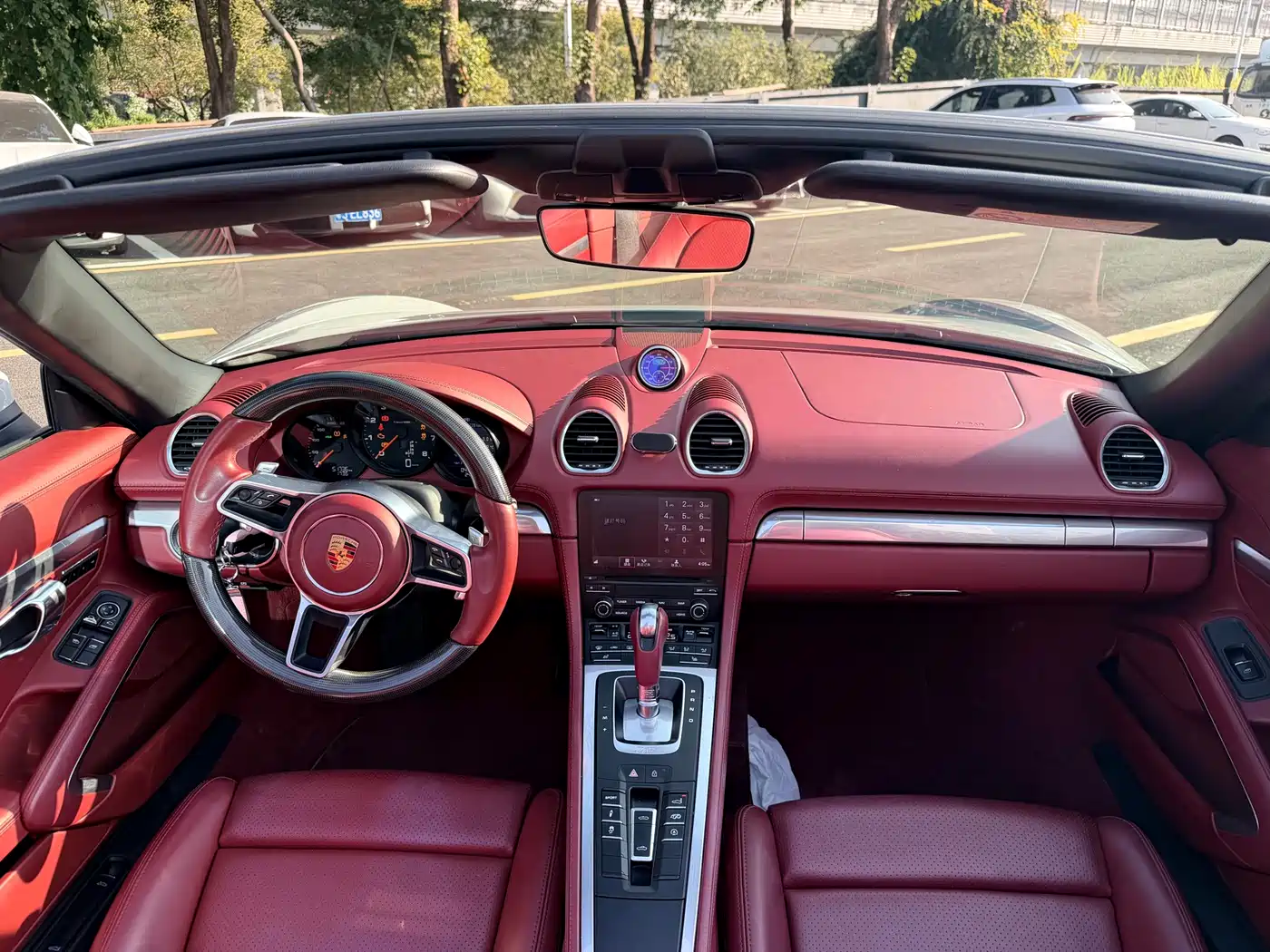 Porsche 718 2018 Boxster 2.0T фото 8