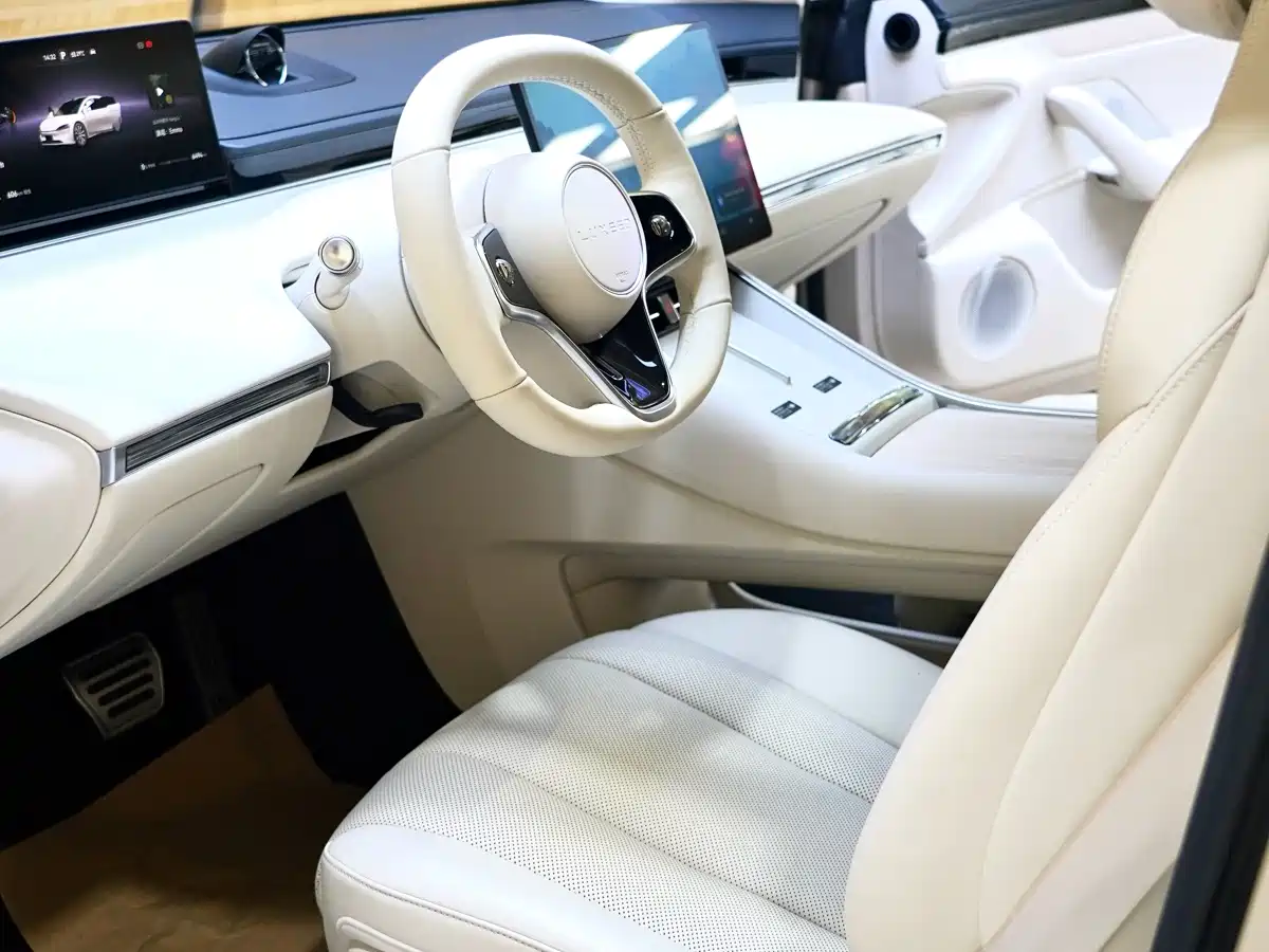 Фото 4 - Zhijie S7