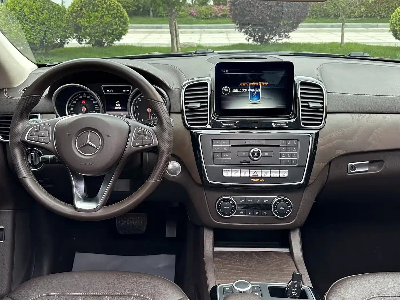 Mercedes-Benz GLE 2017 GLE 320 4MATIC Dynamic фото 12