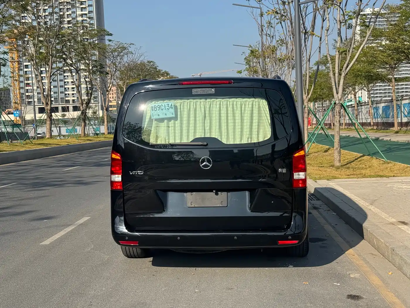 Mercedes-Benz Vito 2020 2.0T Business Edition (7-seater) фото 8