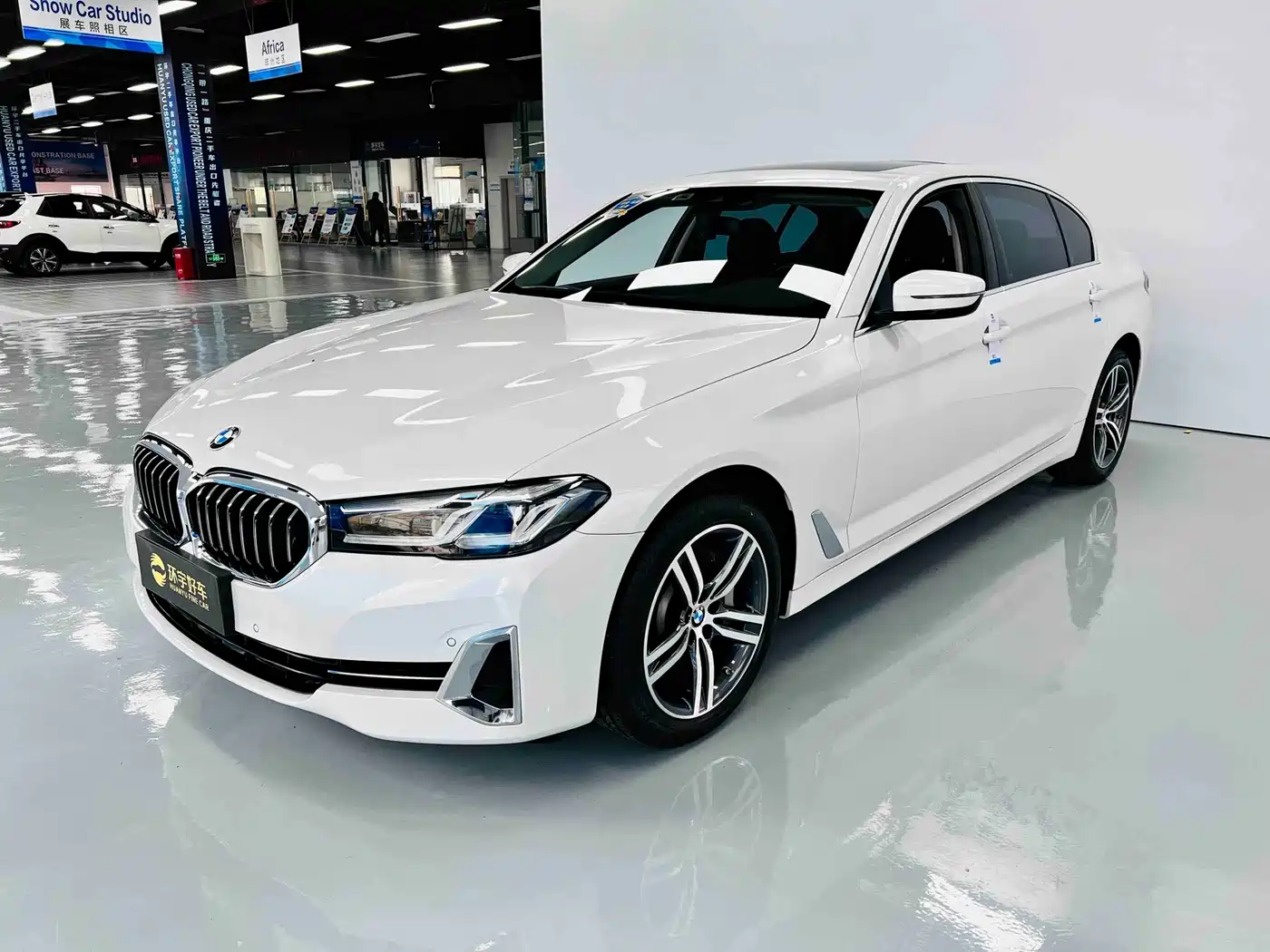 BMW 5 Series 2022 530Li Leading Luxury Package