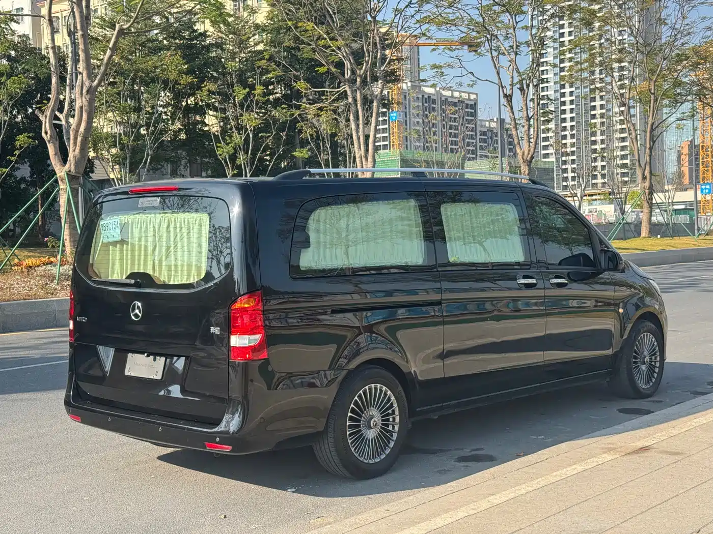 Mercedes-Benz Vito 2020 2.0T Business Edition (7-seater) фото 7