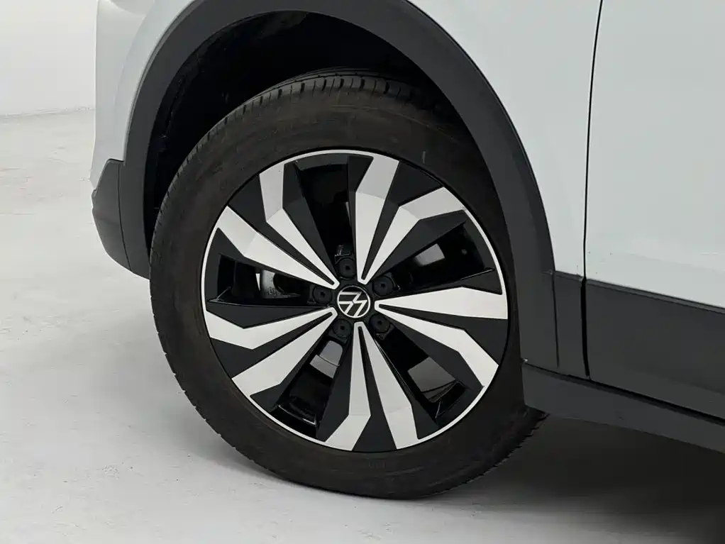 Volkswagen Tharu 2025 2026 New Sharp 1.5L Aspiration Edition