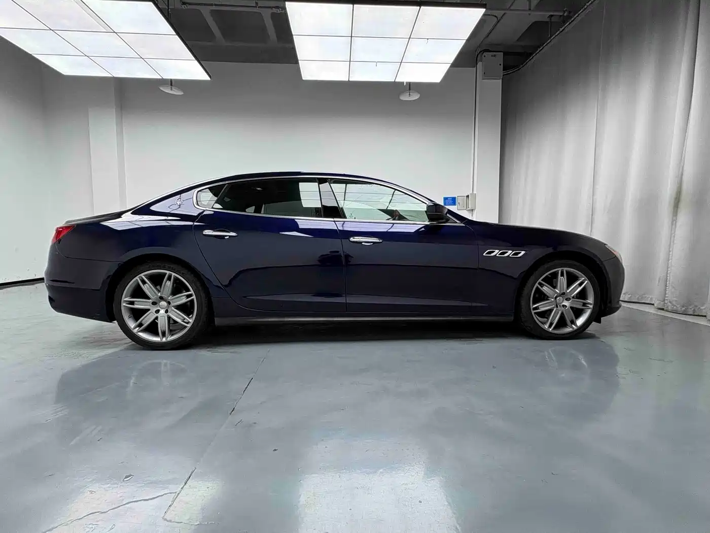 Maserati Quattroporte 2018 2017 3.0T Standard