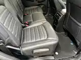 Фото 16 - Ford Edge