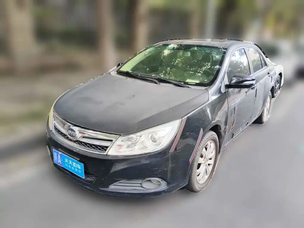 BYD Surui 2013 2013 1.5L Manual Premium