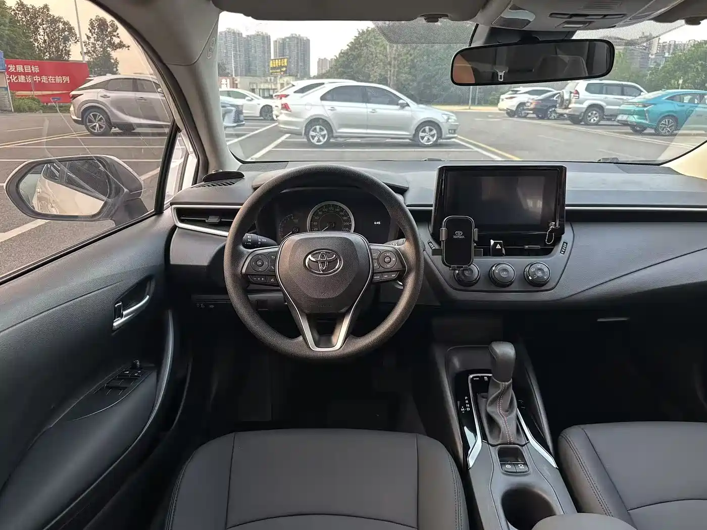 Toyota Corolla 2023 1.2T Pioneer Edition фото 6