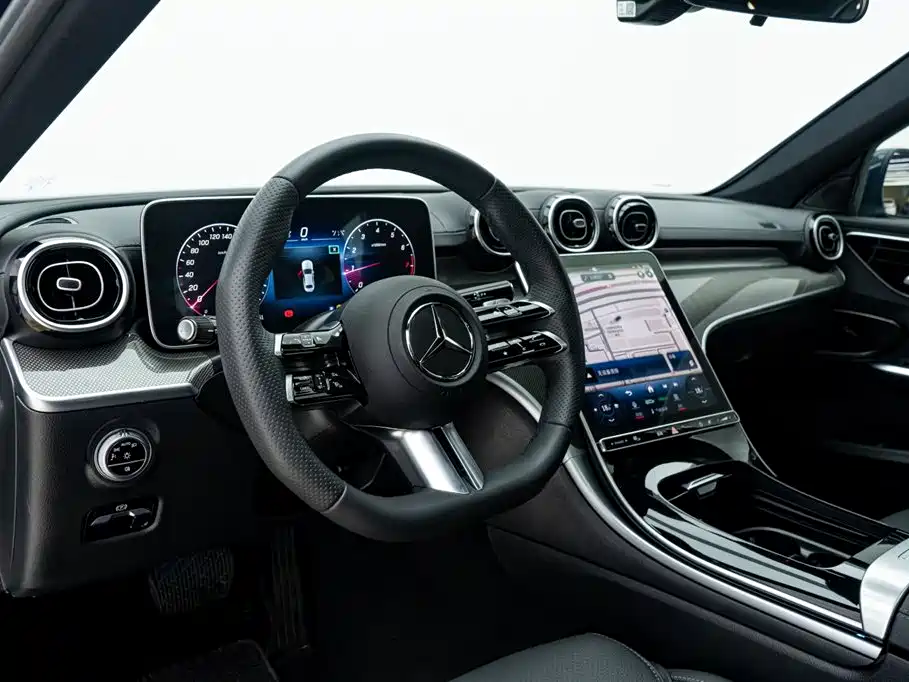 Mercedes-Benz C-Class 2023 Facelift C 200 L Sport Edition фото 17