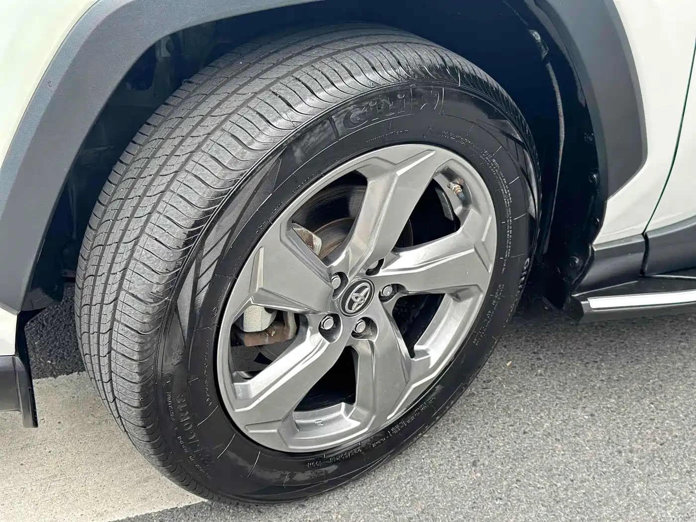 Toyota RAV4 Rongfang 2022 2.0L CVT 2WD Trend Plus Edition фото 19