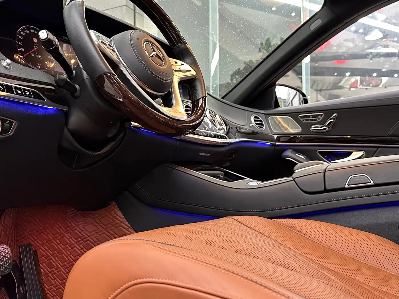 Mercedes-Benz Maybach S-Class 2020 S 450 4MATIC Collector's Edition фото 15