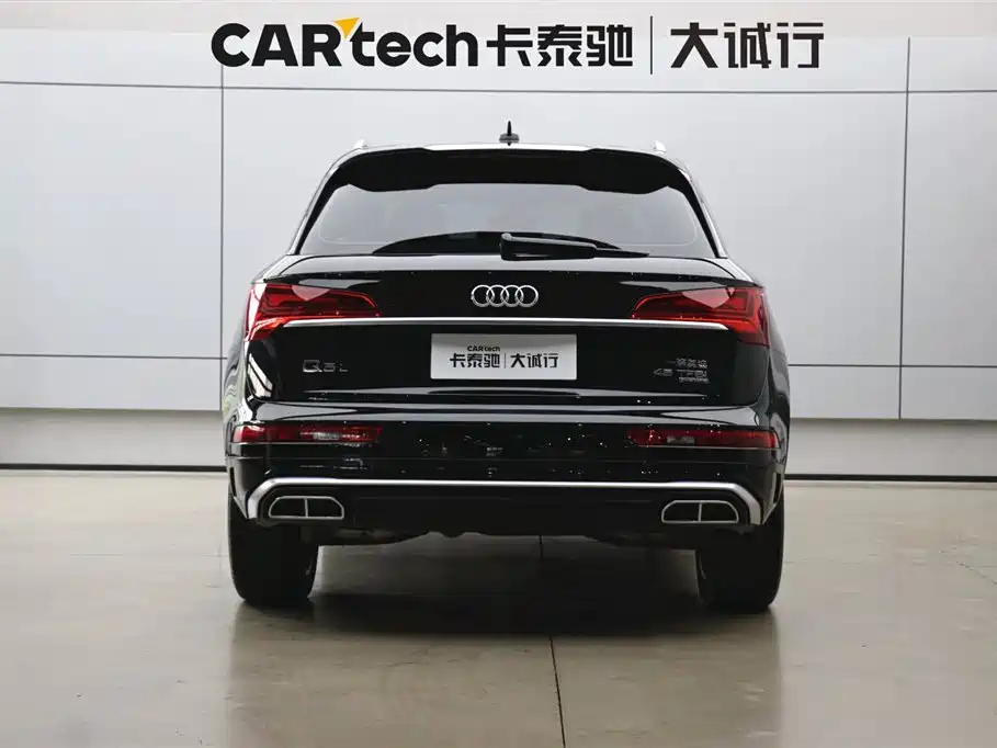 Audi Q5L 2022 45T Luxury Dynamic фото 8