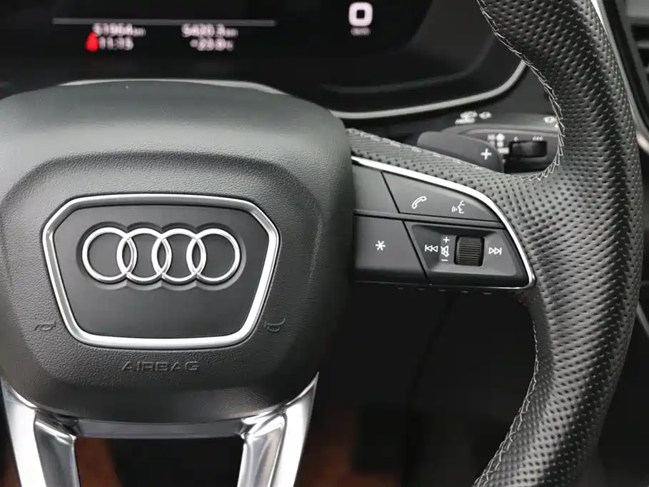 Audi Q5L 2022 45T Luxury Dynamic фото 18
