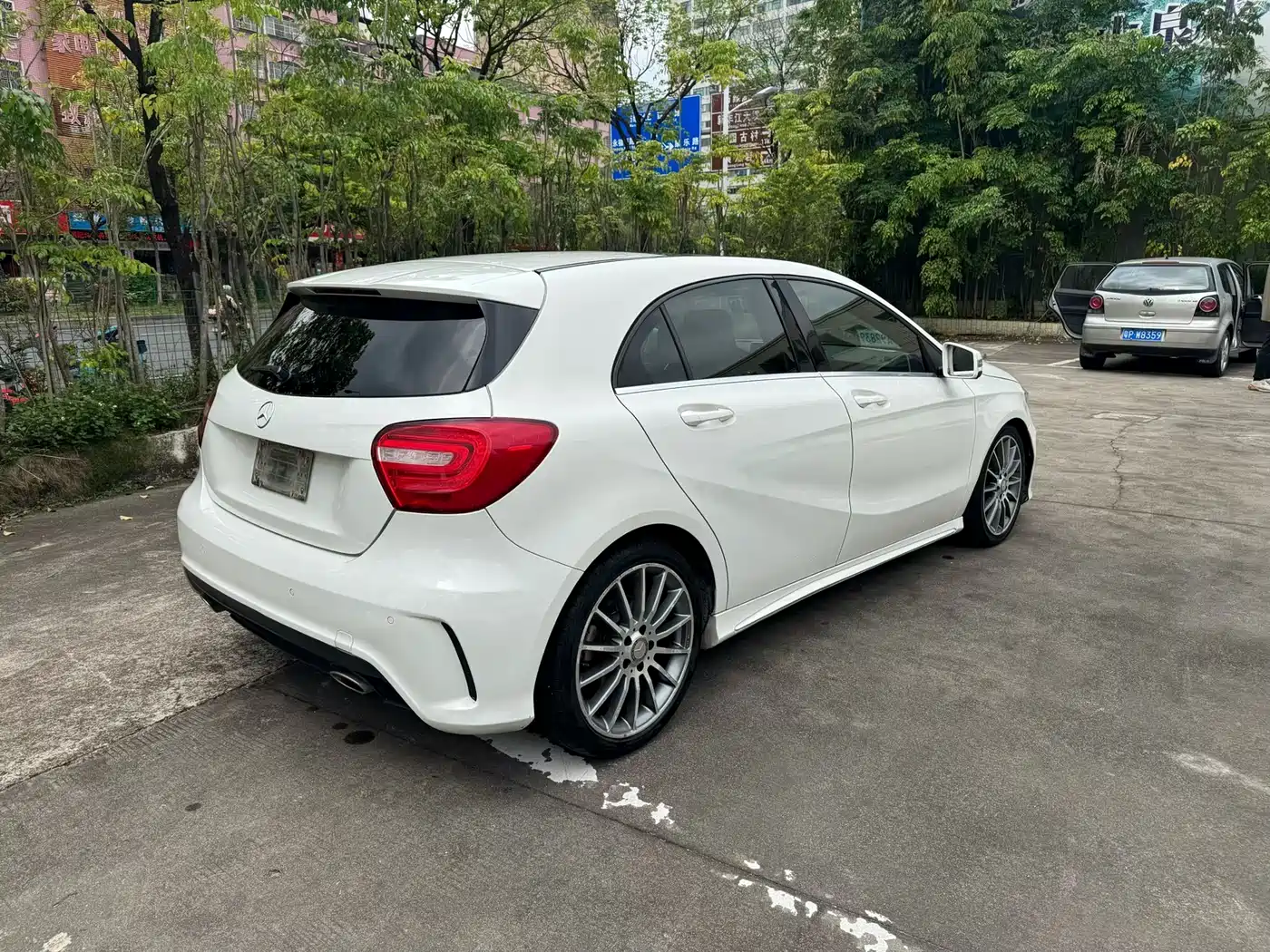 Mercedes-Benz A-Class (Import) 2015 A 200 Sport фото 9