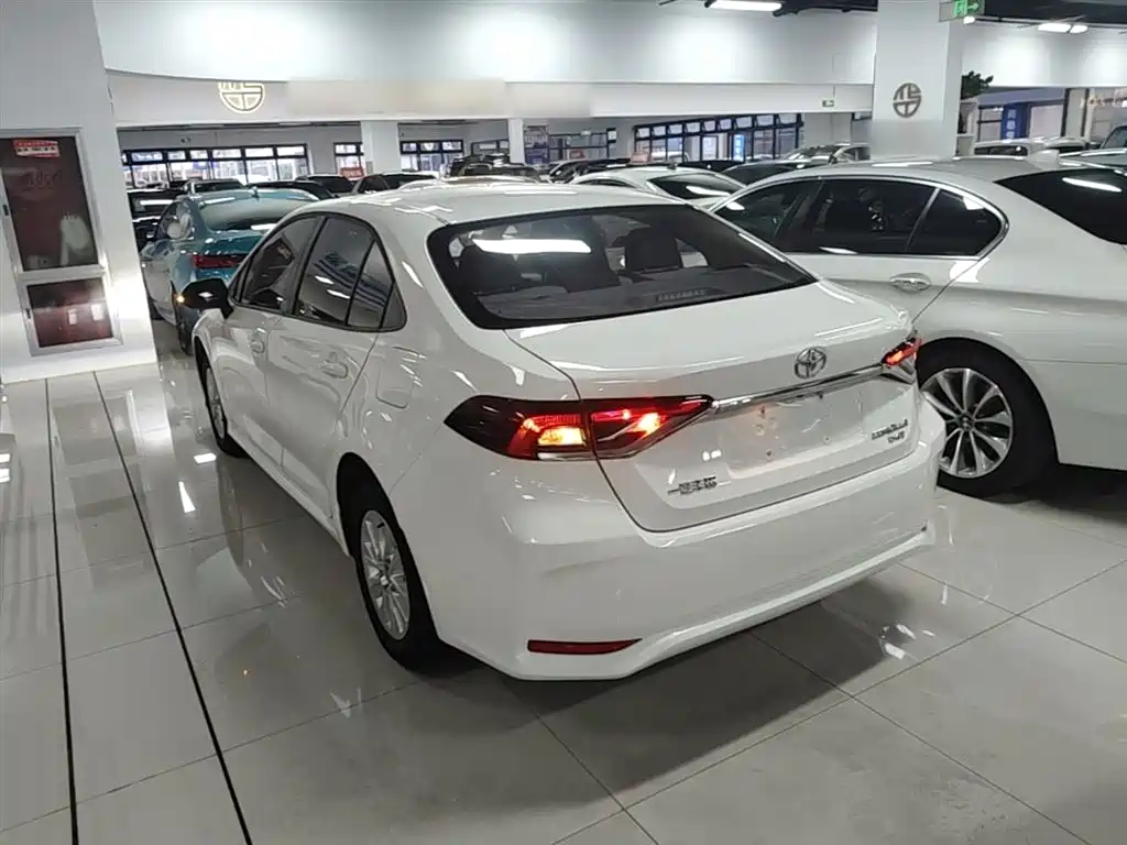 Toyota Corolla 2023 1.2T Pioneer Edition фото 5