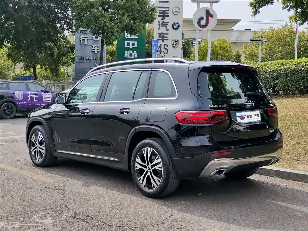 Mercedes-Benz GLB 2024 GLB 220 Dynamic фото 4