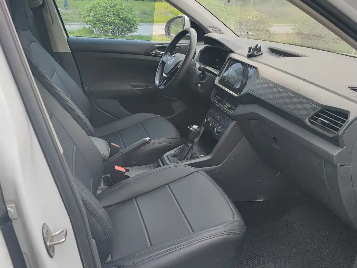 VOLKSWAGEN TU KAI